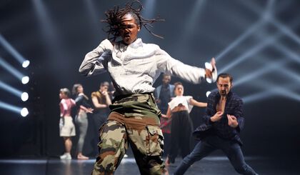 A picture from the production 