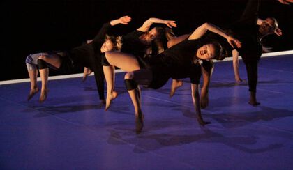 A picture from the production 