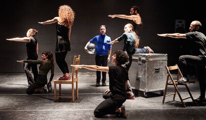 A picture from the production 
